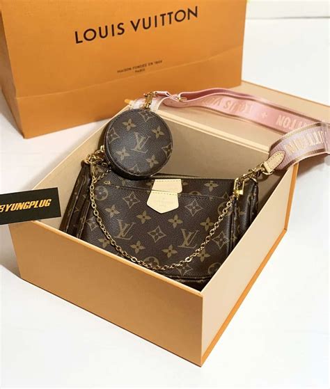 louis vuitton multi pochette strap.